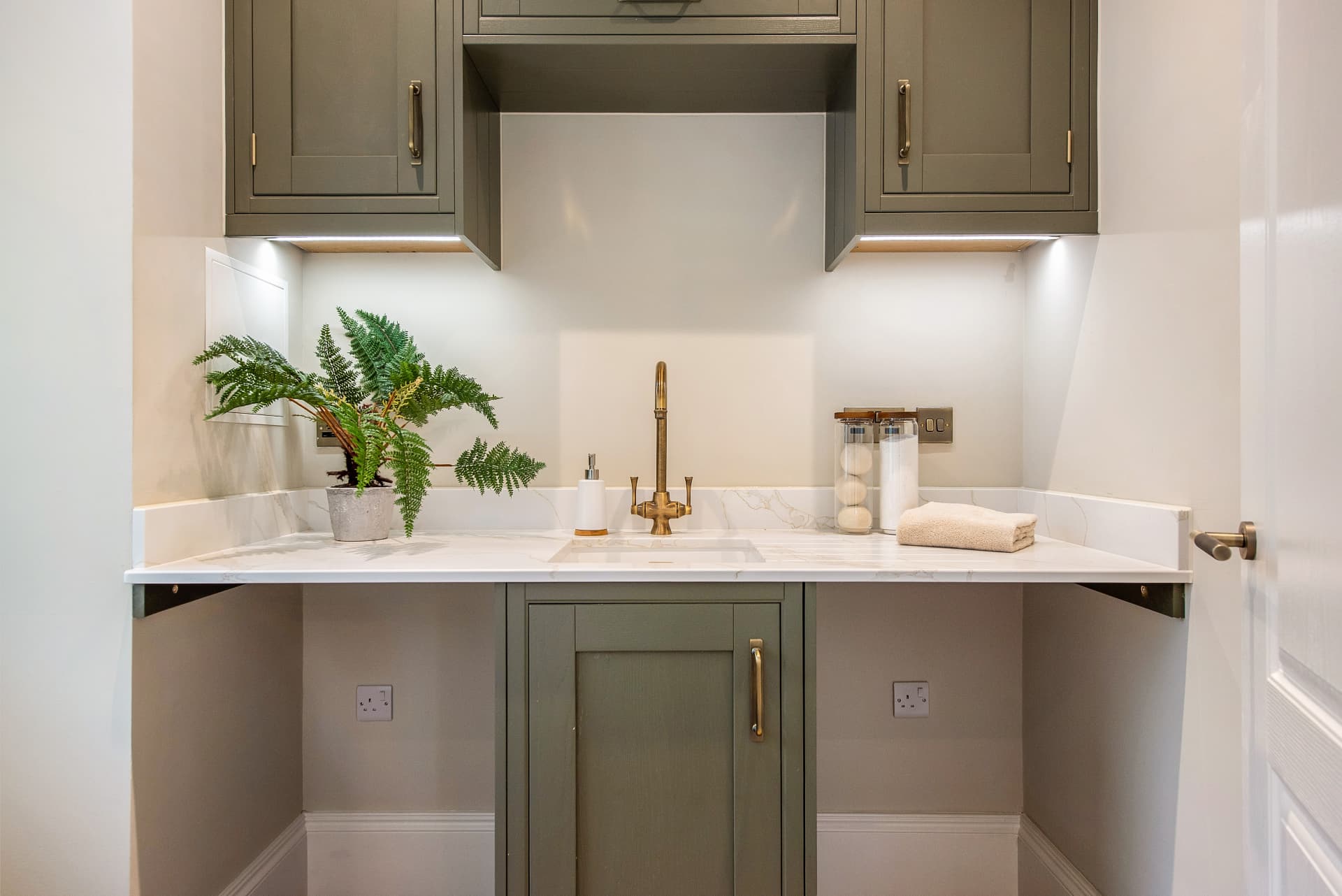 Heathcote — Utility room